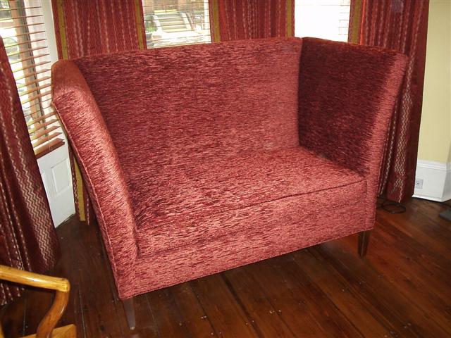 Loveseat5